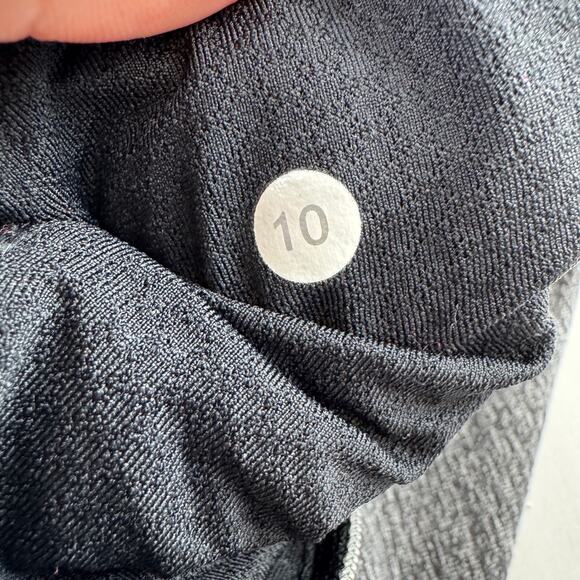 Lululemon Heathered Black Run Back On Track Pullover Hoodie Slim Fit Size 10 - Picture 11 of 15